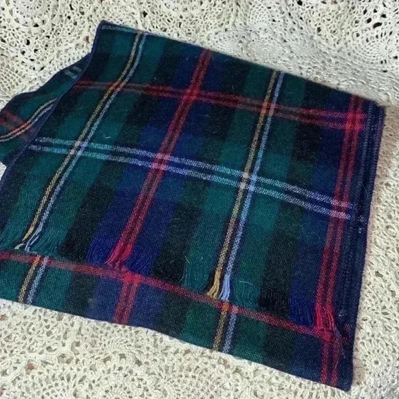 Vintage plaid wool scarf - Picture 1 of 4
